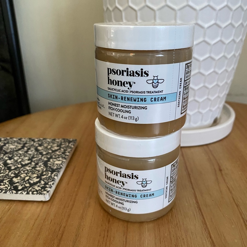 Skin-Renewing Cream - White